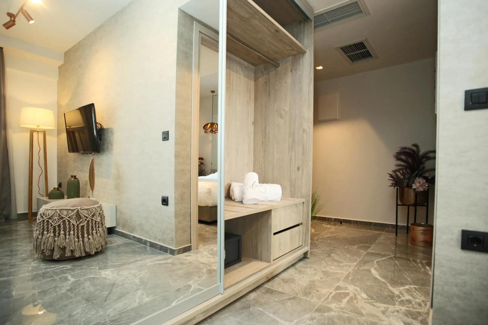 Athinais Luxury Apartments 하니오티 외부 사진