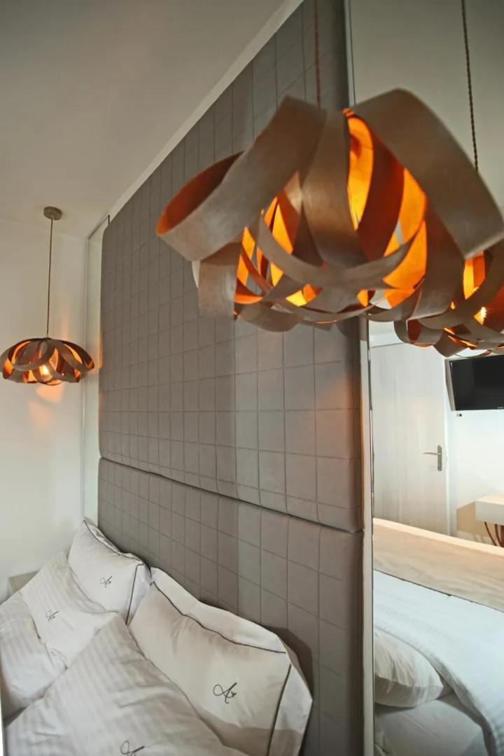 Athinais Luxury Apartments 하니오티 외부 사진
