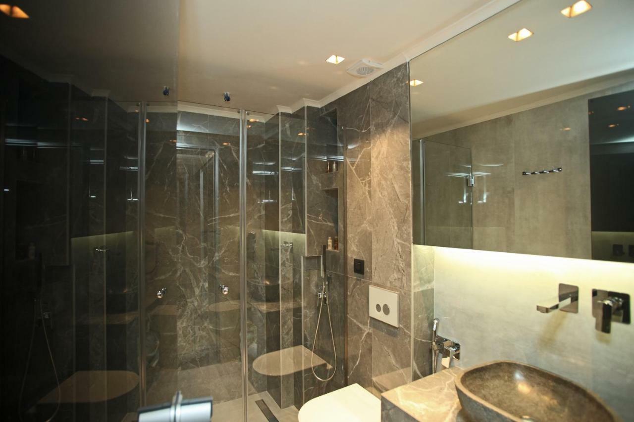 Athinais Luxury Apartments 하니오티 외부 사진