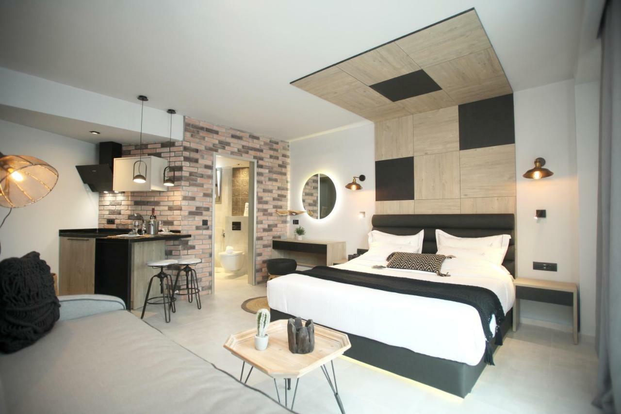 Athinais Luxury Apartments 하니오티 외부 사진