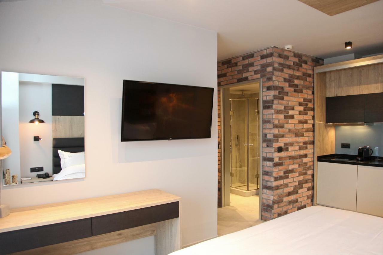 Athinais Luxury Apartments 하니오티 외부 사진